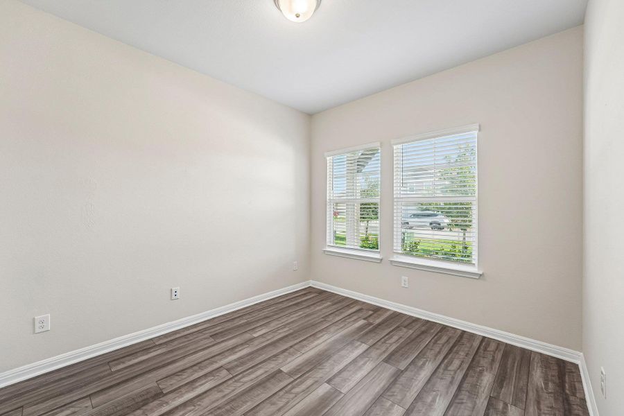 Spacious, unfurnished interior of a new home in Waterstone Crossing, Kyle (Image 22).