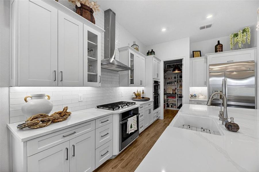 Furnished interior view inside a new home in SouthShore Yacht Club: Somerset Preserve, Ruskin (Image 45).