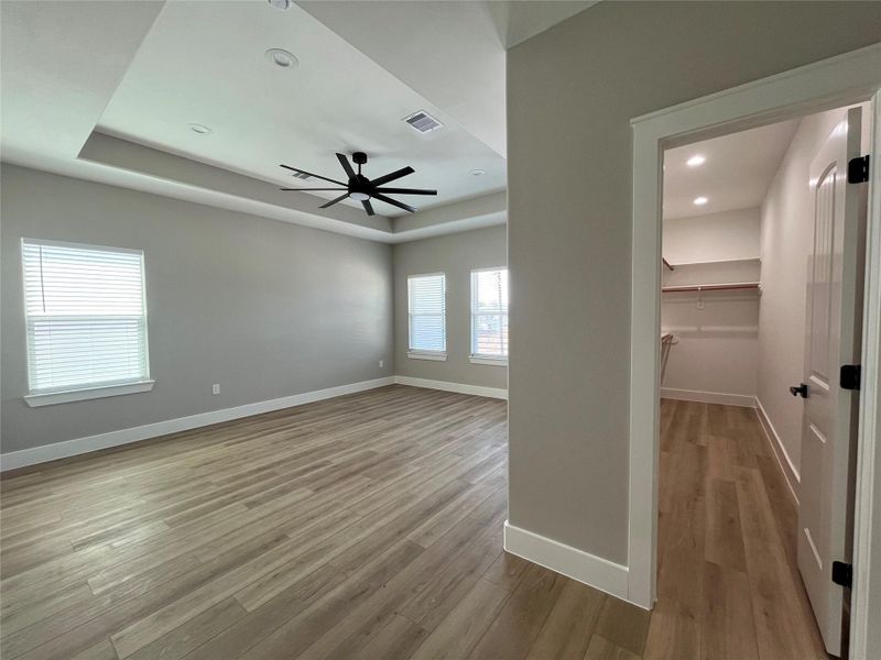 8010 Cora St primary bedroom entrance