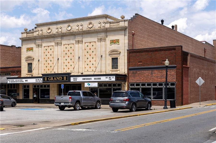 Front exterior of a new home in Kingsley, Acworth, GA, highlighting curb appeal (Image 21).