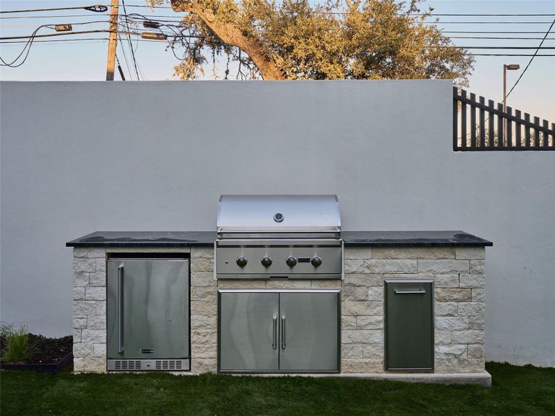Exterior details and patio area of a home in , Austin (Image 26).