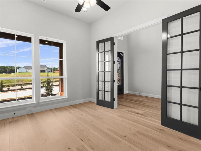 Spacious, unfurnished interior of a new home in Capitol Hill, Anna (Image 21). Spacious, unfurnished interior of a new home in Capitol Hill, Anna (Image 21).