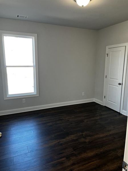 Spacious, unfurnished interior of a new home in , Suwanee (Image 19).