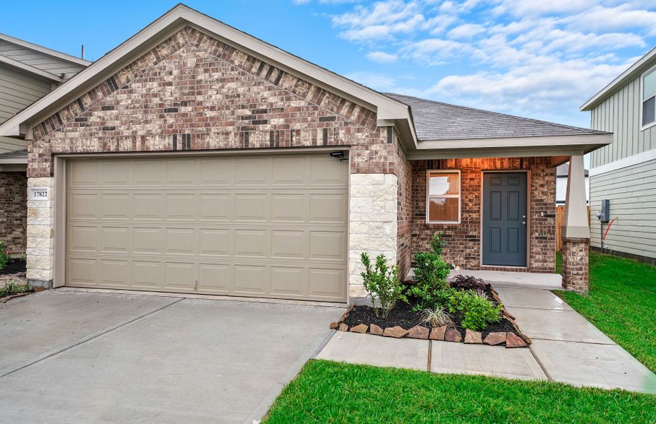 The Taft, model home showing Home Exterior Q with covered front porch