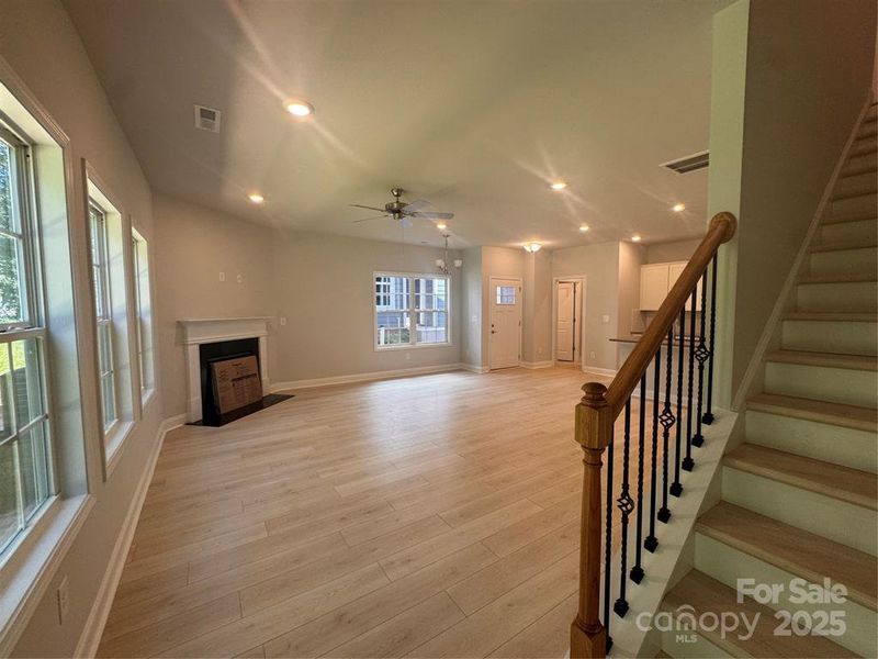 Spacious, unfurnished interior of a new home in Pine Trace, Gastonia (Image 12). Spacious, unfurnished interior of a new home in Pine Trace, Gastonia (Image 12).