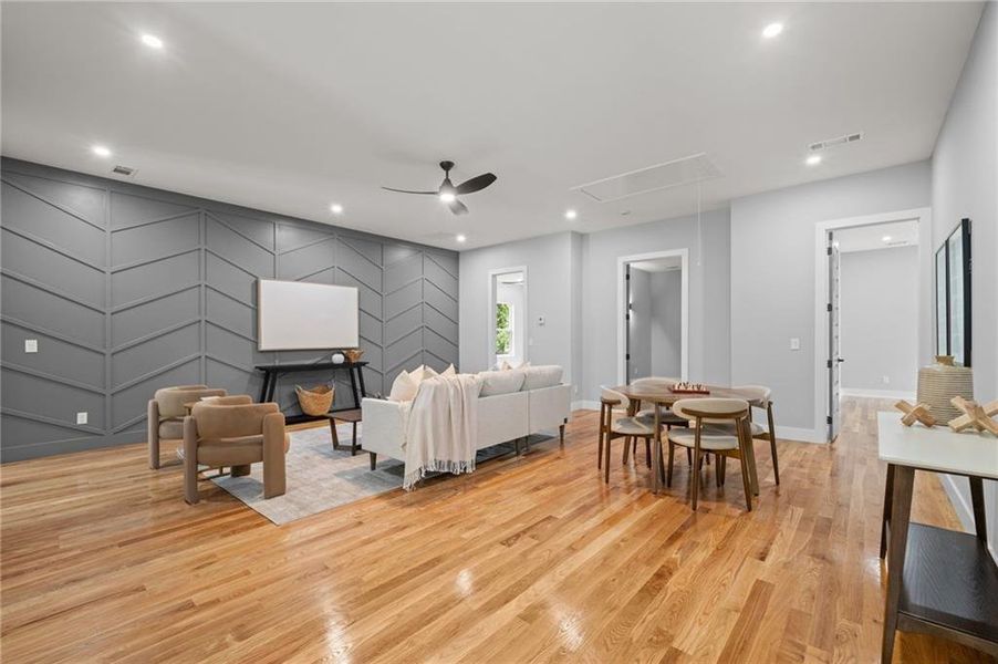 Furnished interior view inside a new home in , Alpharetta (Image 34).