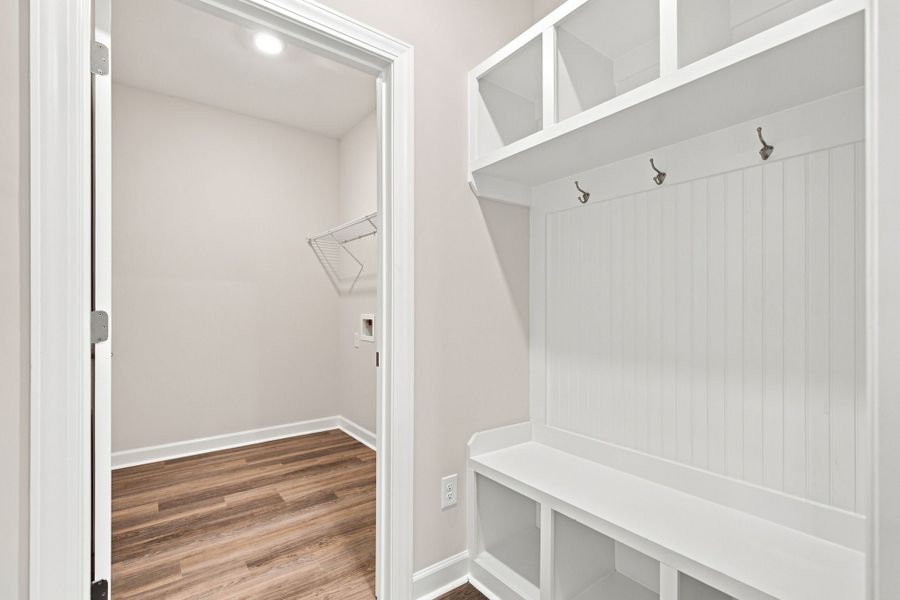 Spacious, unfurnished interior of a new home in Terrapin, Leland (Image 16).