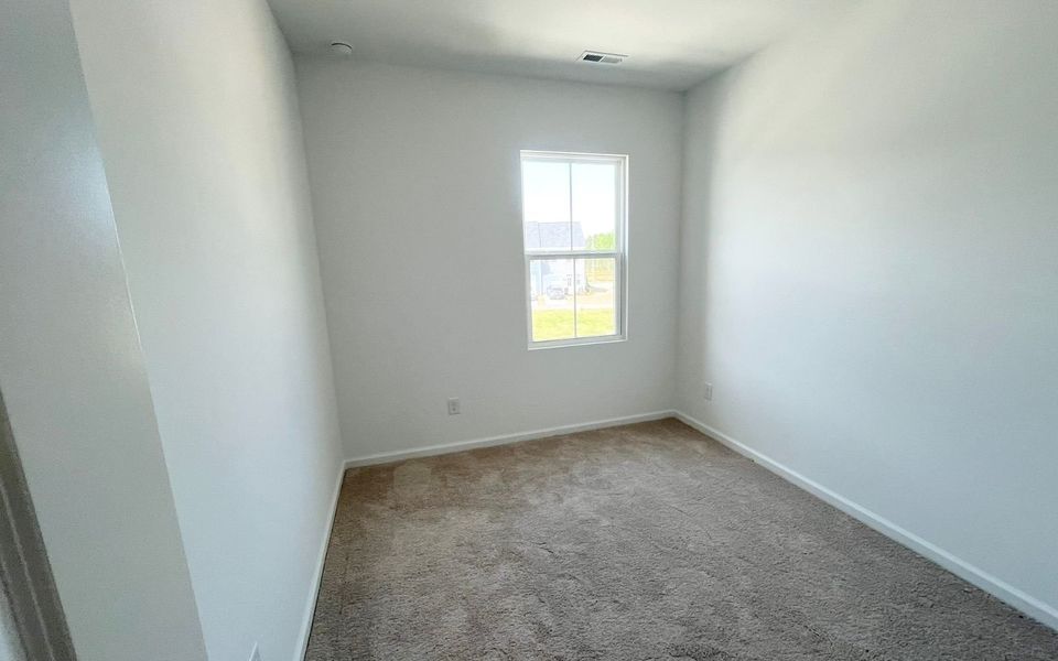 Spacious, unfurnished interior of a new home in Wendell Falls, Wendell (Image 13).