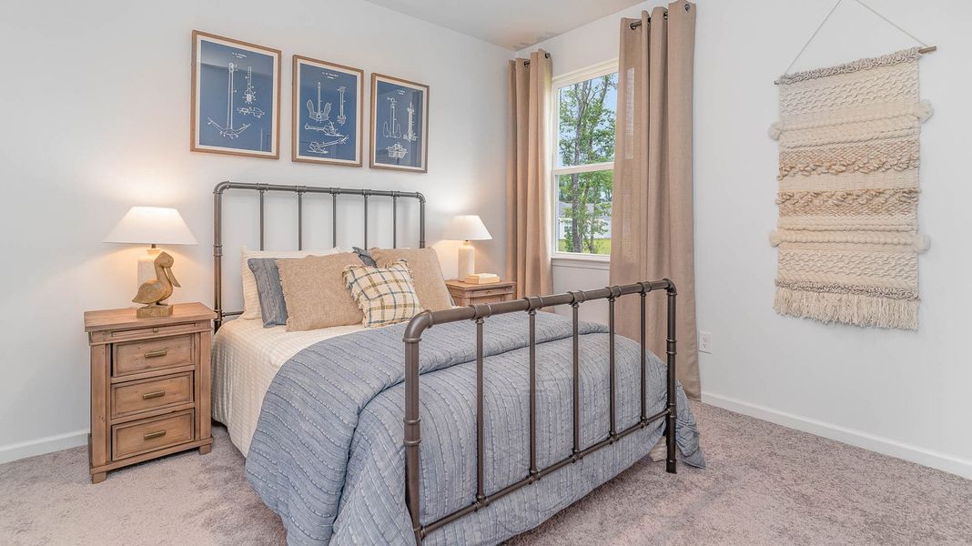 Representative furnished interior of a home built from the ARIA by D.R. Horton in Morford, Jackson (Image 19).