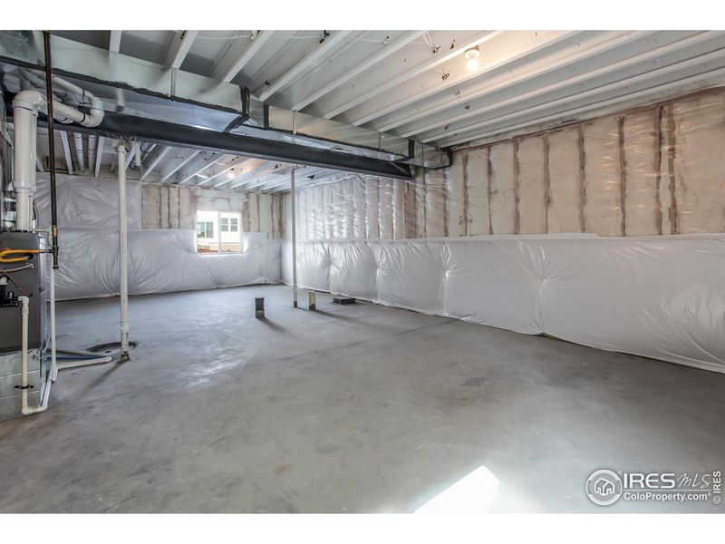 EXAMPLE PHOTO: UNFINISHED BASEMENT