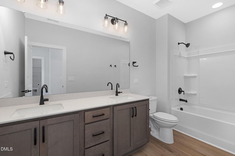 807 Fireship Rd, Fuquay-Varina_17 807 Fireship Rd, Fuquay-Varina_17