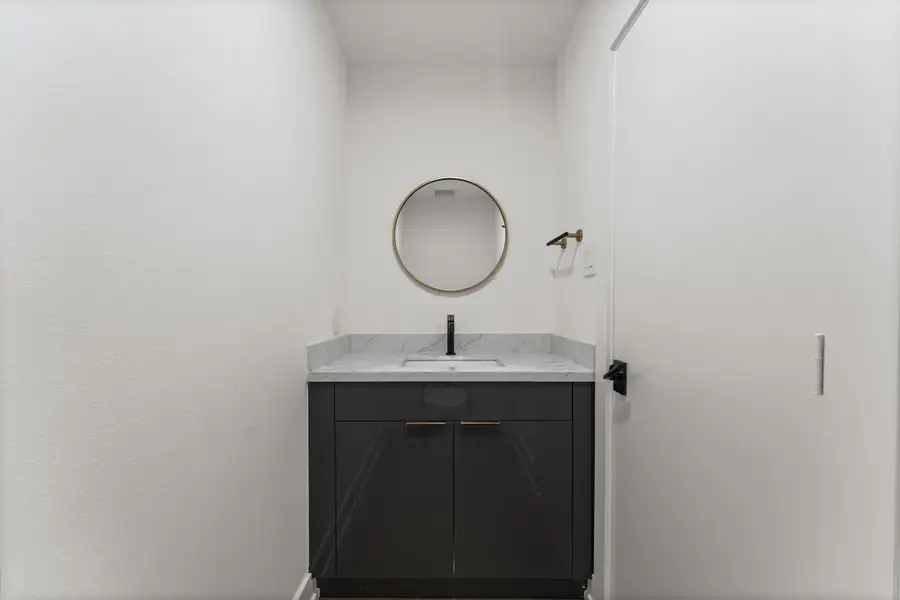 Image 49 of a home in .