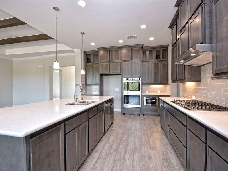 Representative furnished interior of a home built from the Catalina by Giddens Homes in Clearwater Ranch, Liberty Hill (Image 64).