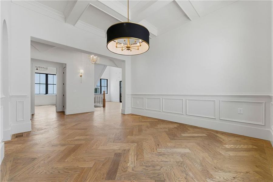 Spacious, unfurnished interior of a new home in , Atlanta (Image 25).