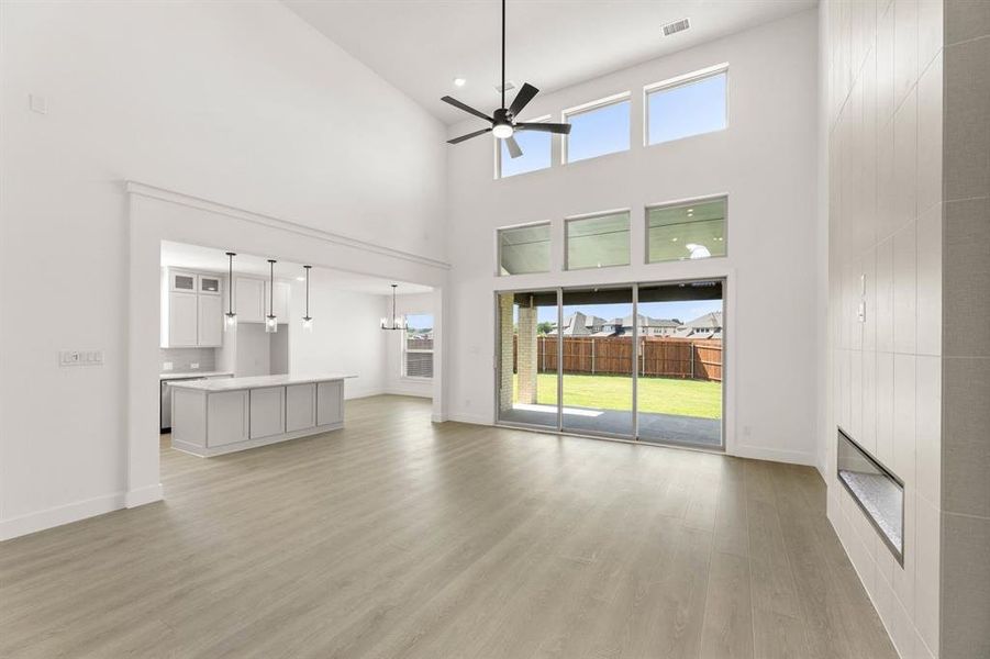 Spacious, unfurnished interior of a new home in Shady Valley Estates, Midlothian (Image 32). Spacious, unfurnished interior of a new home in Shady Valley Estates, Midlothian (Image 32).