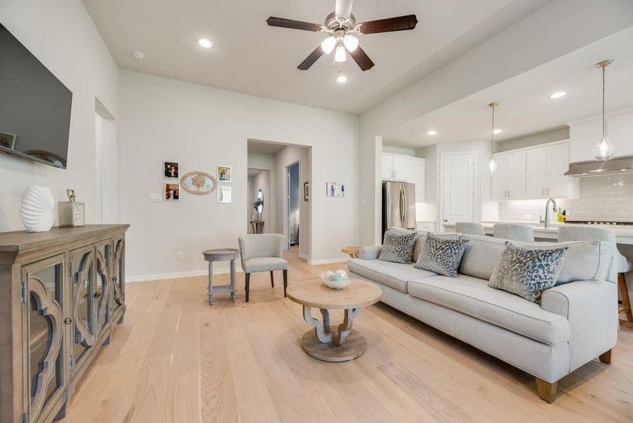Furnished interior view inside a new home in Reunion, Rhome (Image 32).
