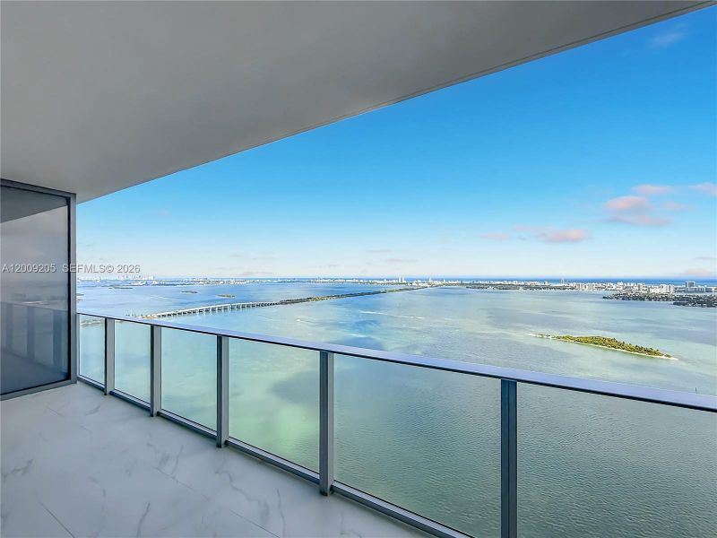 Exterior details and patio area of a home in , Miami (Image 25).