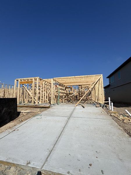 Let us show you how our advanced framing techniques have stood the test of time and allow more insulation for a quieter and more energy efficient home. Let us show you how our advanced framing techniques have stood the test of time and allow more insulation for a quieter and more energy efficient home.