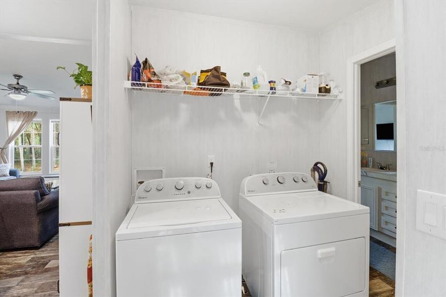 Furnished interior view inside a new home in , Dunnellon (Image 29).