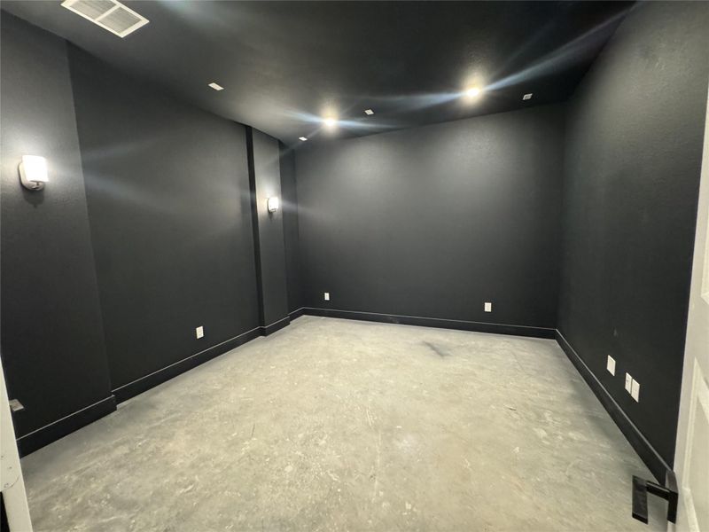 Spacious, unfurnished interior of a new home in The Grand Prairie 60', Hockley (Image 11). Spacious, unfurnished interior of a new home in The Grand Prairie 60', Hockley (Image 11).