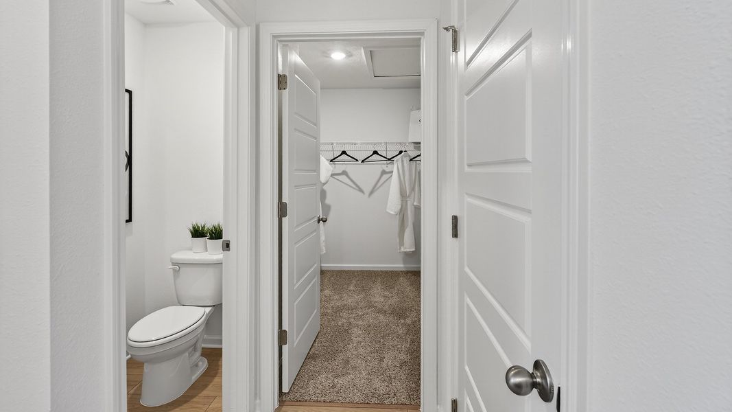 Representative furnished interior of a home built from the CALI by D.R. Horton in Copes Landing, Jacksonville (Image 19).