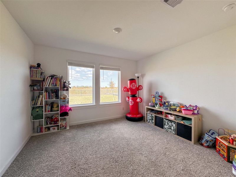 Furnished interior view inside a new home in Marlow Lake, Texas City (Image 25).