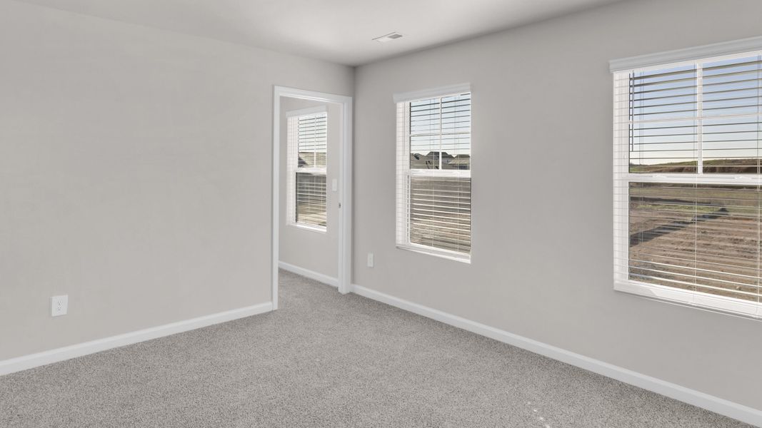 Spacious, unfurnished interior of a new home in Bailey Park, Fayetteville (Image 32).