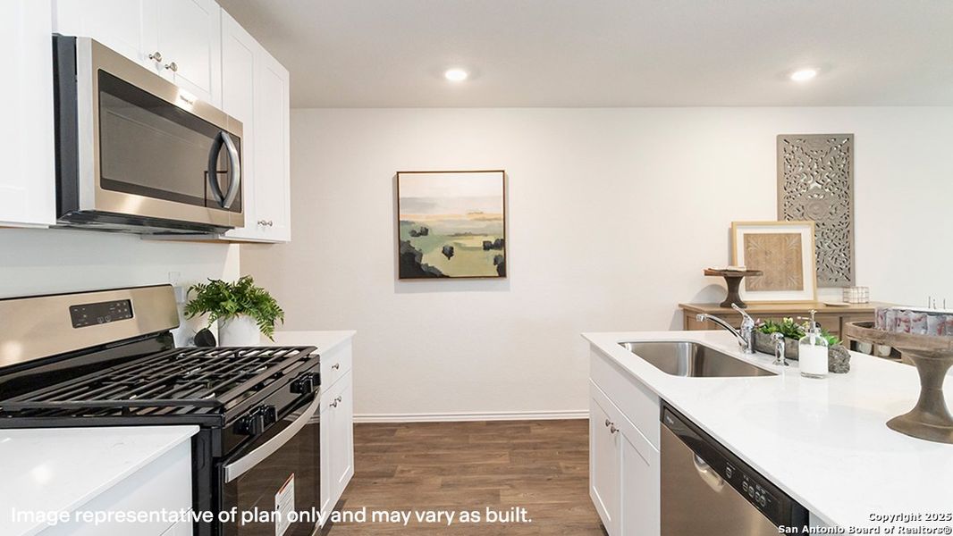 Furnished interior view inside a new home in Sereno Springs, Converse (Image 5). Furnished interior view inside a new home in Sereno Springs, Converse (Image 5).