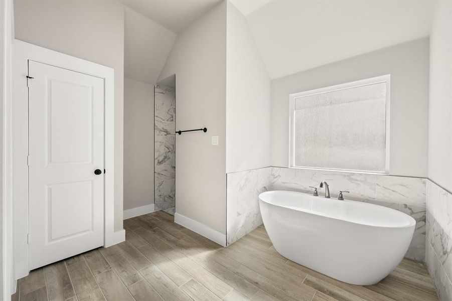 1004 Arbor Hills-  Primary Suite-3