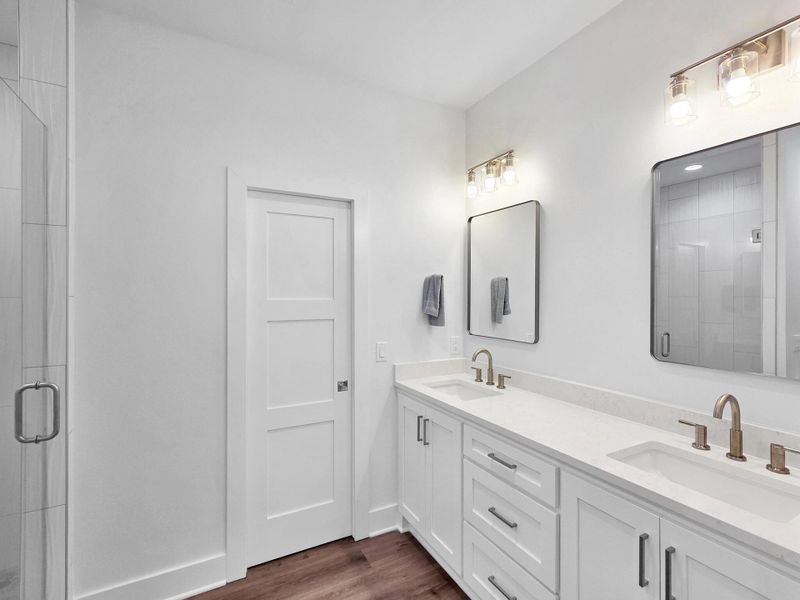 Furnished interior view inside a new home in , Bolivar Peninsula (Image 16).