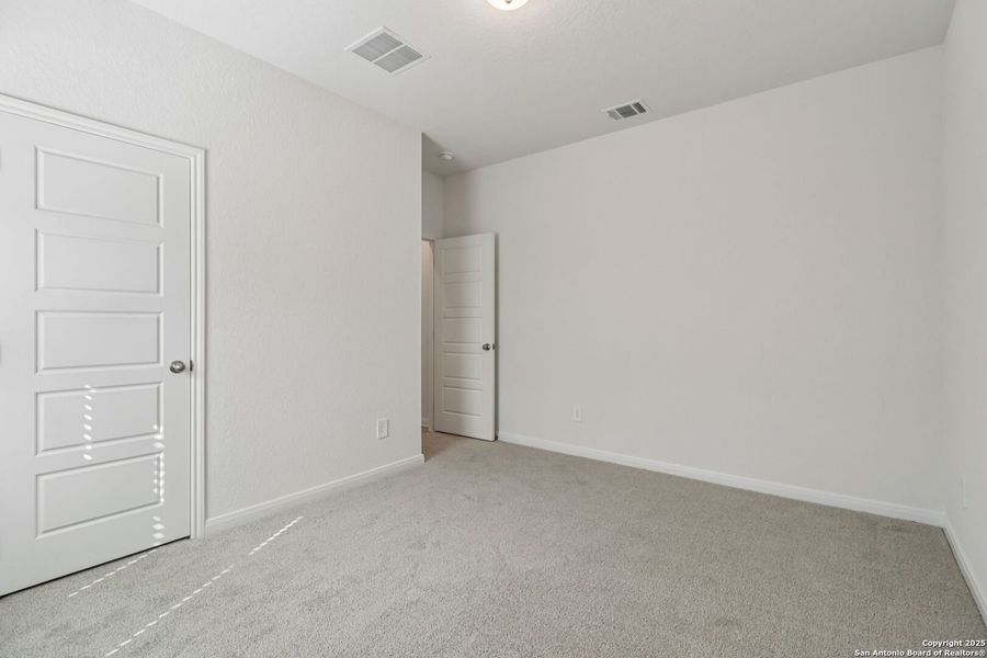 Spacious, unfurnished interior of a new home in Legendary Trails - Classic Series, Cibolo (Image 47). Spacious, unfurnished interior of a new home in Legendary Trails - Classic Series, Cibolo (Image 47).