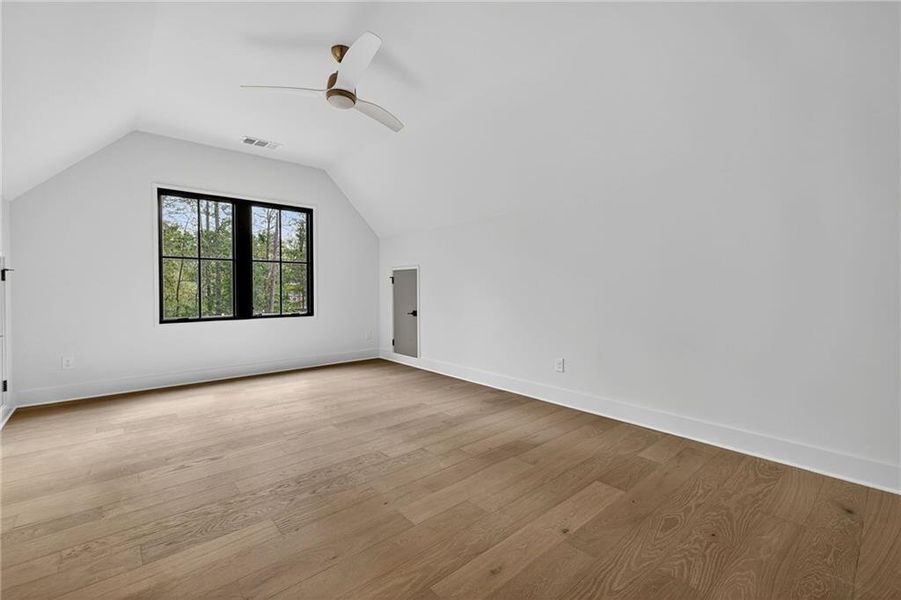 Spacious, unfurnished interior of a new home in , Milton (Image 44).