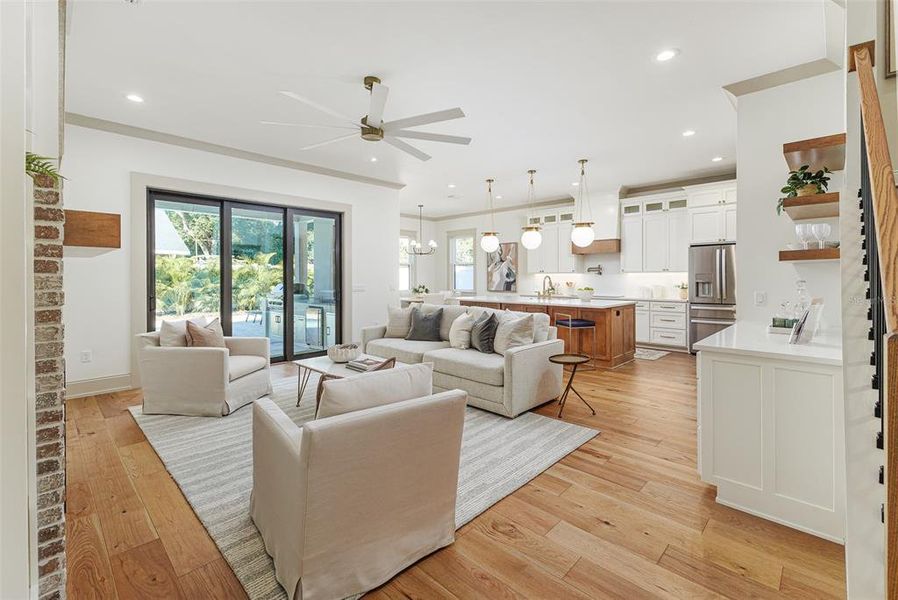 Furnished interior view inside a new home in , Lakeland (Image 41).