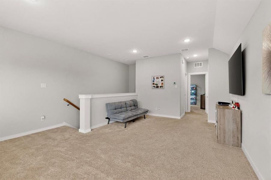 Furnished interior view inside a new home in Oakmont Park, Red Oak (Image 30).