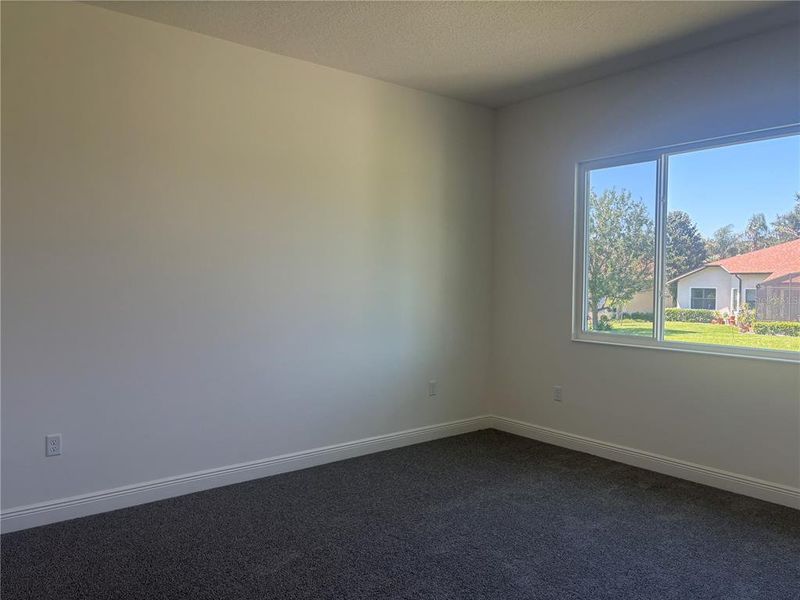 Spacious, unfurnished interior of a new home in , Lady Lake (Image 19).