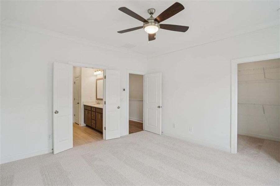 Spacious, unfurnished interior of a new home in Waterhaven, Cumming (Image 15).