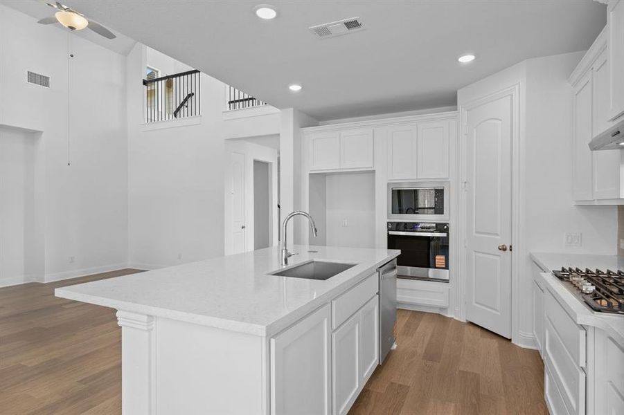 DAL_Hillside Village_Mineola_512 Limerick Lane (11) DAL_Hillside Village_Mineola_512 Limerick Lane (11)