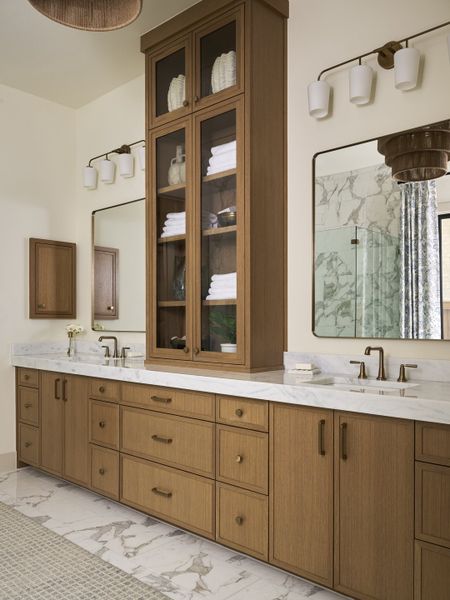 Representative furnished interior of a home built from the Lakeside - SH 5434 by Shaddock Homes in Furst Ranch, Argyle (Image 18).
