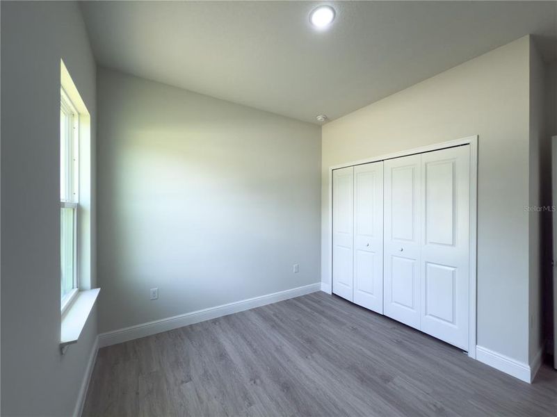 Spacious, unfurnished interior of a new home in , Ocala (Image 16).