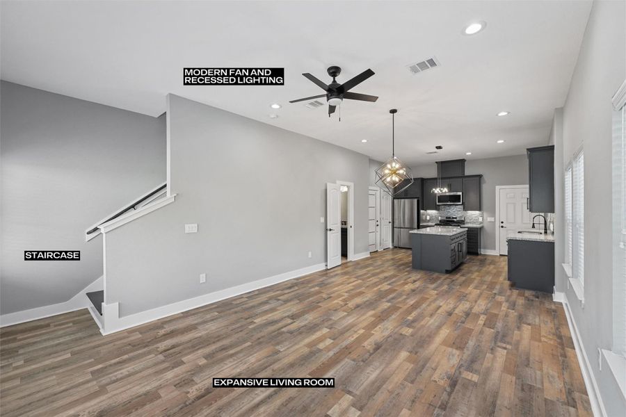 Spacious, unfurnished interior of a new home in , Houston (Image 16).
