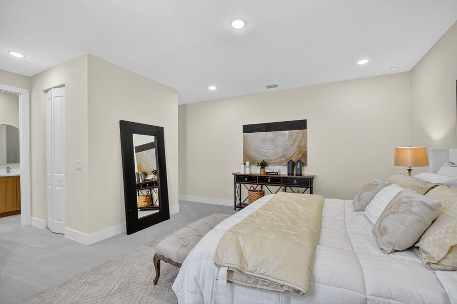 Furnished interior view inside a new home in , Jupiter (Image 44).