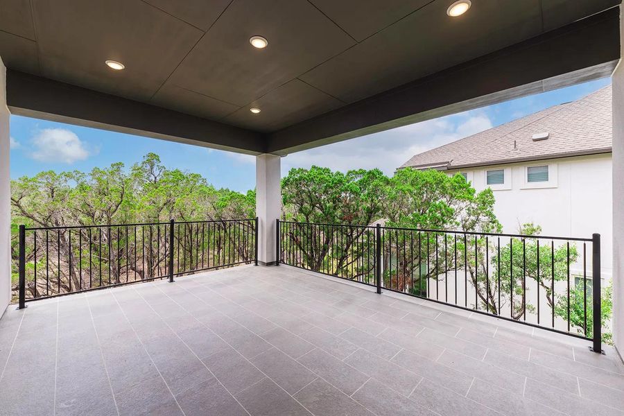 Brookdale II B Outdoor living area