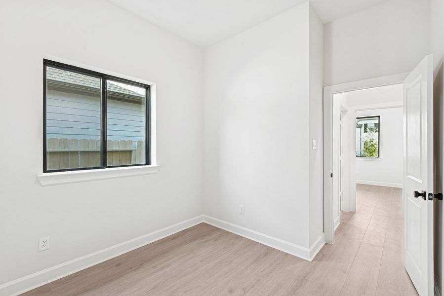 Spacious, unfurnished interior of a new home in Pomona 45' Homesites, Manvel (Image 20). Spacious, unfurnished interior of a new home in Pomona 45' Homesites, Manvel (Image 20).