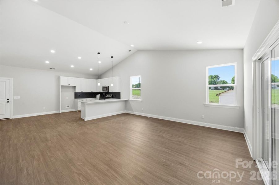 Spacious, unfurnished interior of a new home in , Salisbury (Image 30).