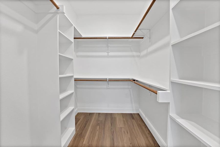Spacious, unfurnished interior of a new home in , Granbury (Image 14).