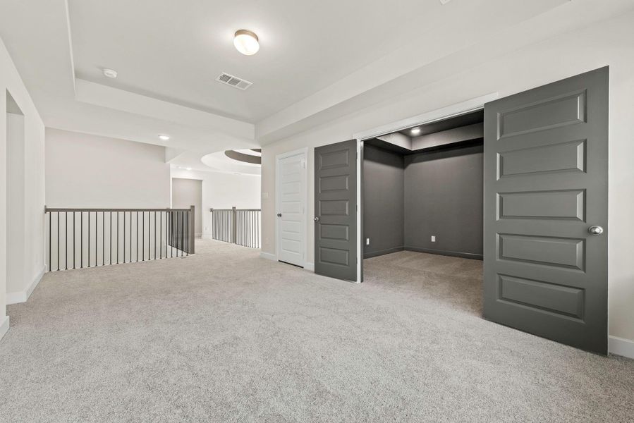 Representative image. Features, specifications, selections and colors may vary.