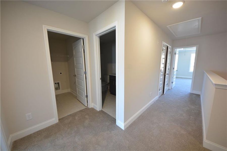 Spacious, unfurnished interior of a new home in Somerset at Riverbrook, Gainesville (Image 22). Spacious, unfurnished interior of a new home in Somerset at Riverbrook, Gainesville (Image 22).