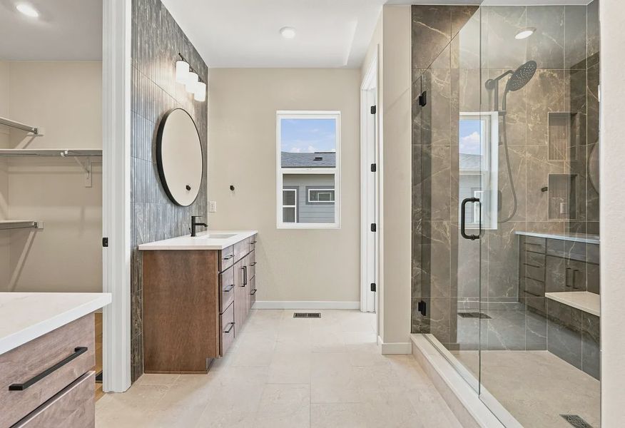 Homesite 8 Primary Bath - 18 of 20