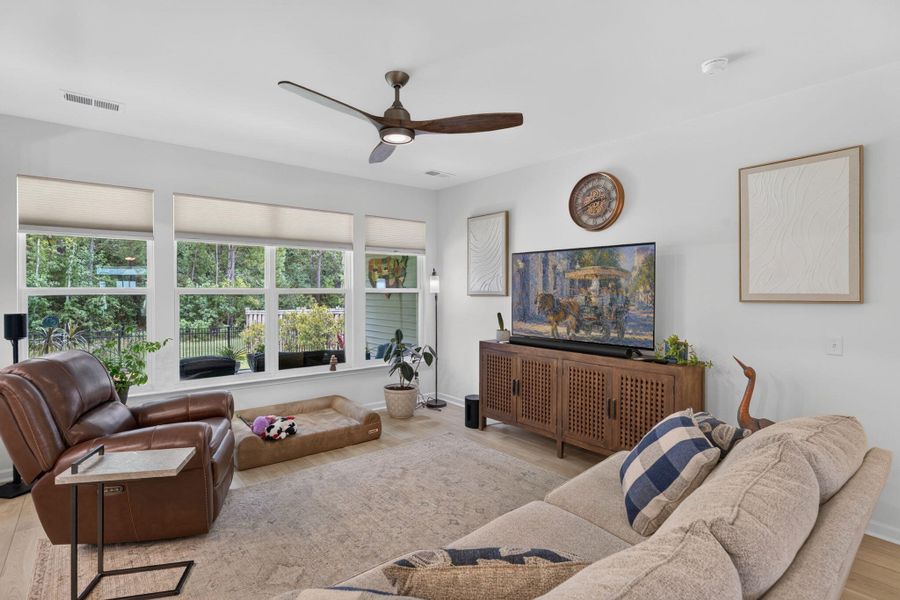 Furnished interior view inside a new home in , Ridgeville (Image 34).
