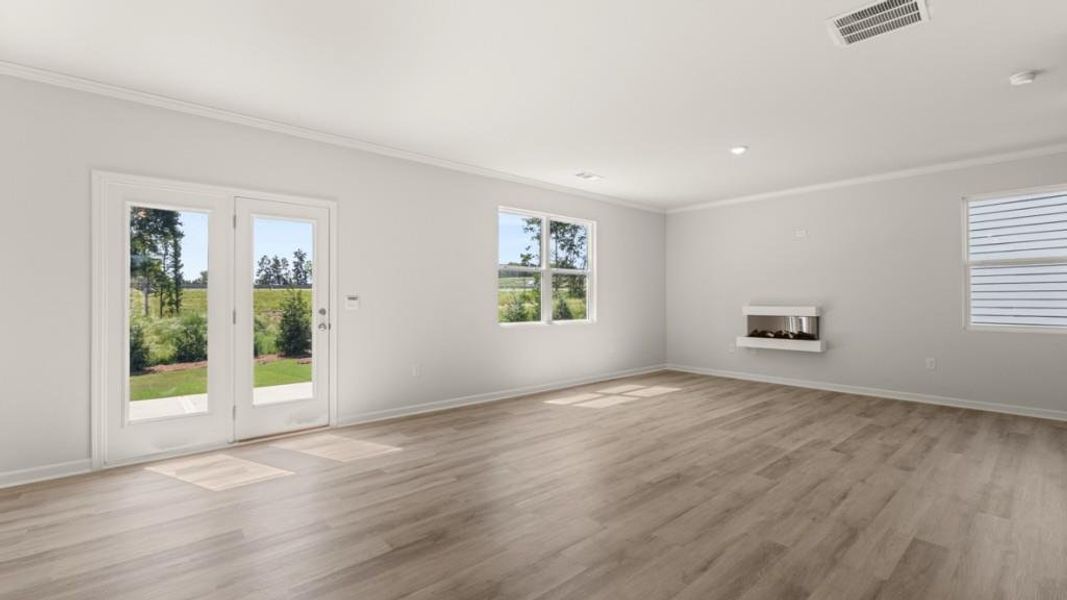 Spacious, unfurnished interior of a new home in Braselton Village, Braselton (Image 21).